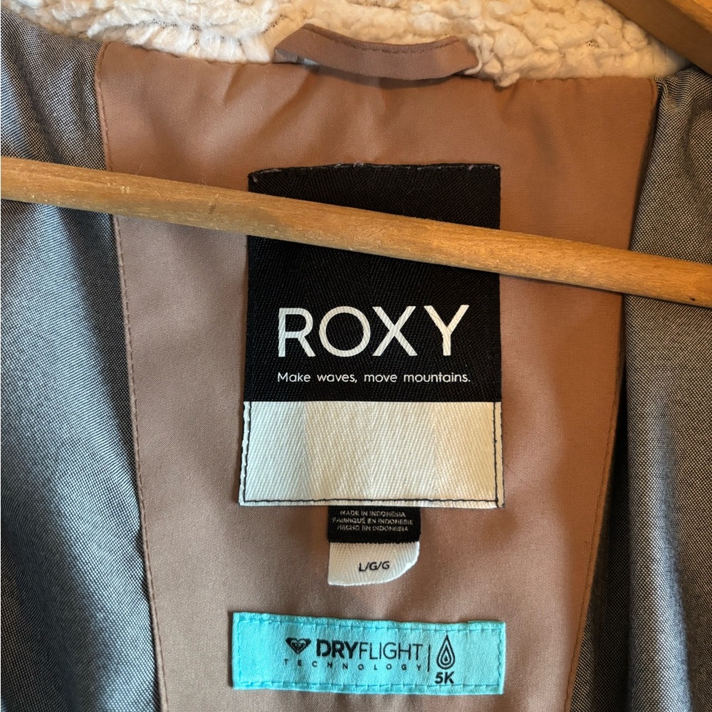 Roxy Tan Jacket - Picture 3 of 3